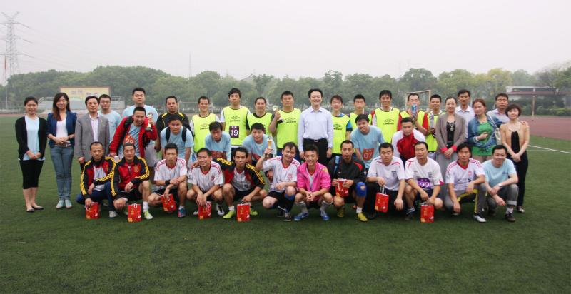 2013年6月1日集团举行第三届企业文化节足球比赛